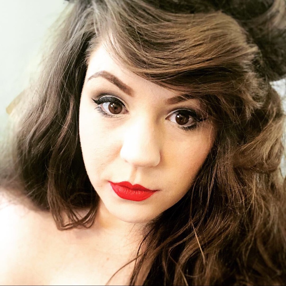 Meet your Posher, Amanda